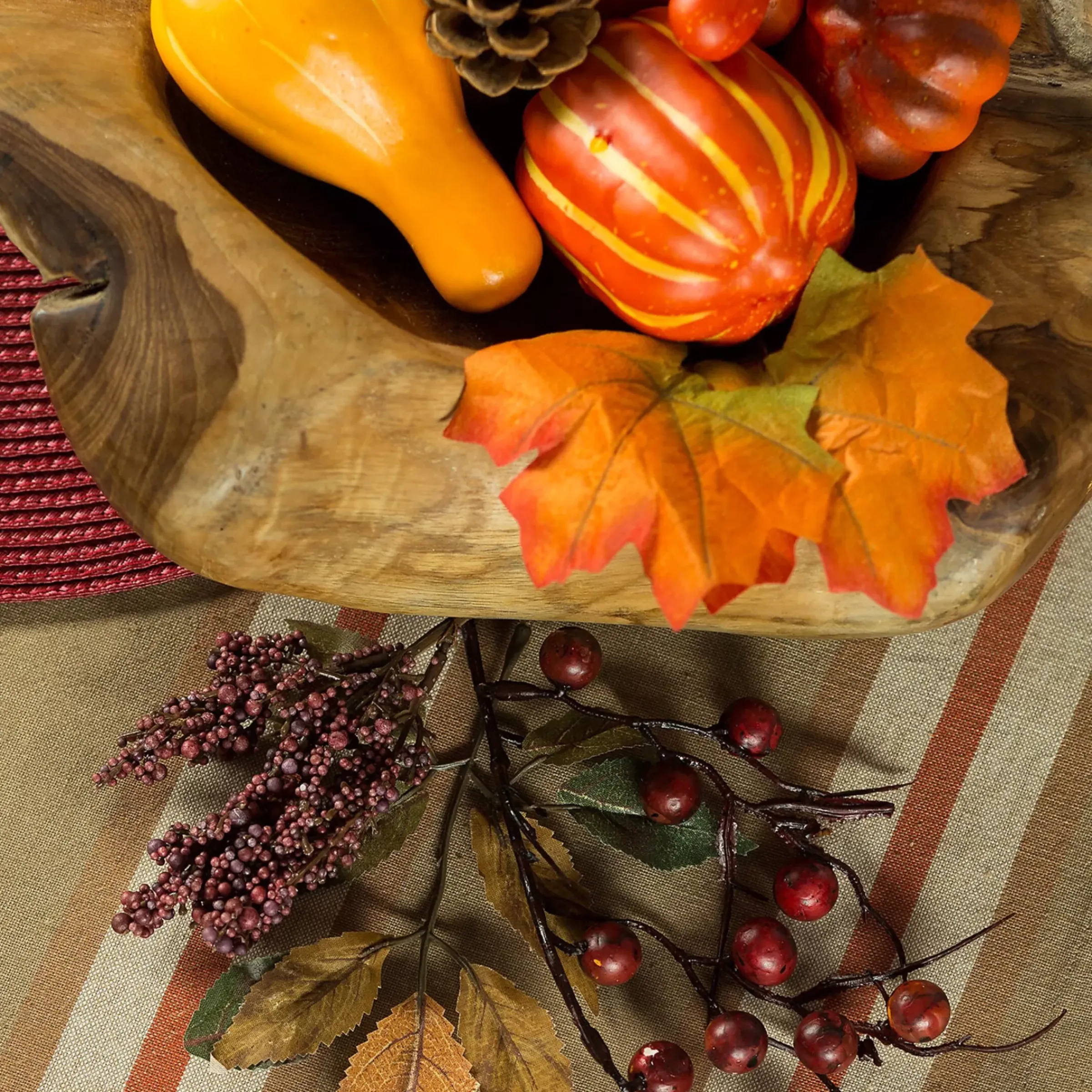 Depot Baies Et Feuilles A Parsemer