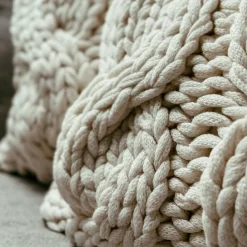 Depot Strick-Kissenhulle Braid